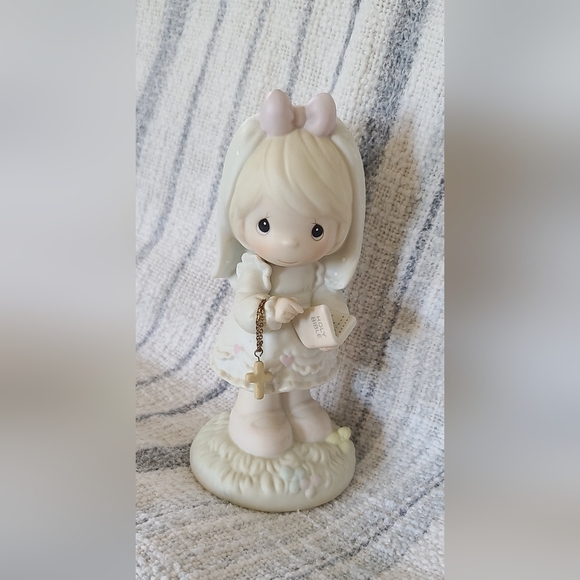 Previous Moments First Communion - This Day Has Been Made In Heaven - 1989 - Picture 1 of 10